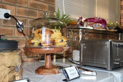 Hume Country Motor Inn - Accommodation Main Beach 8