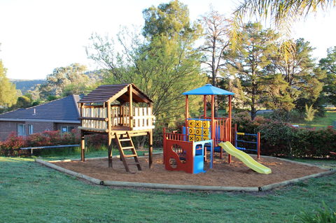 Hume Country Motor Inn - Accommodation Main Beach 10