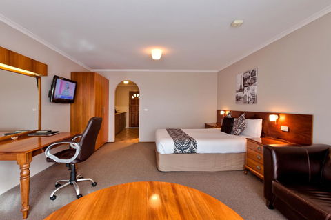 Hume Country Motor Inn - Accommodation Main Beach 39