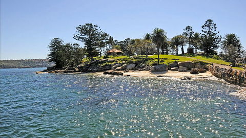 Panoramic Harbour Views And Unbeatable Comfort - Accommodation Main Beach 16