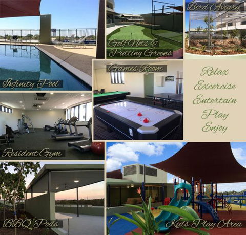 Nomikis\'On The Avenue - Accommodation Main Beach 3