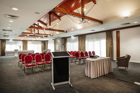 Mercure Darwin Airport Resort - Accommodation Main Beach 38