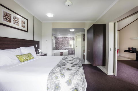 Mercure Darwin Airport Resort - Accommodation Main Beach 14