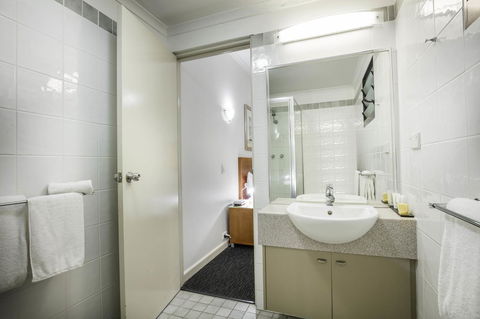 Mercure Darwin Airport Resort - Accommodation Main Beach 24