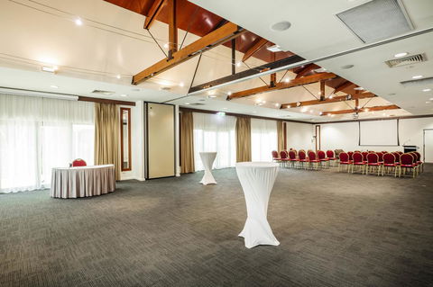 Mercure Darwin Airport Resort - Accommodation Main Beach 37