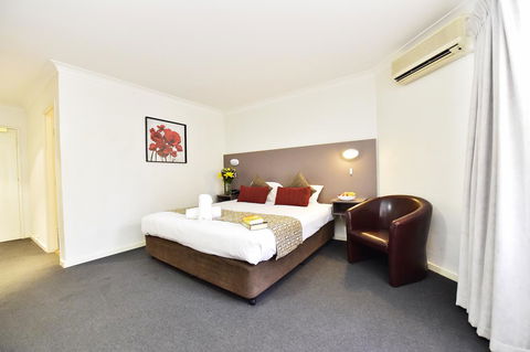 Diplomat Hotel Alice Springs - Accommodation Main Beach 25