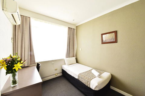 Diplomat Hotel Alice Springs - Accommodation Main Beach 34