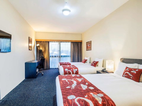 Mercure Kakadu Crocodile - Accommodation Main Beach 43