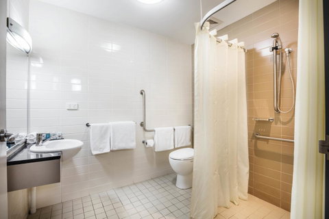 Novotel Darwin Airport - Accommodation Main Beach 31