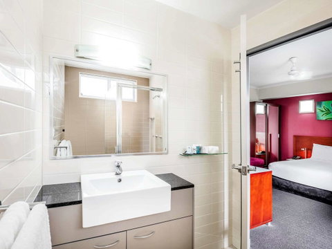 Novotel Darwin Airport - Accommodation Main Beach 29