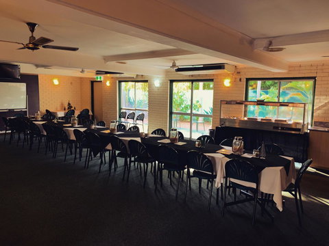 Pine Tree Motel - Accommodation Main Beach 39