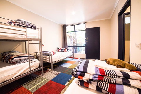 Jump Inn Alice Budget Accommodation - Accommodation Main Beach 41