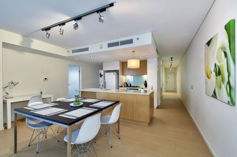 Astra Apartments Darwin - Accommodation Main Beach 3