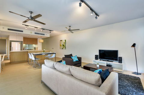 Astra Apartments Darwin - Accommodation Main Beach 2