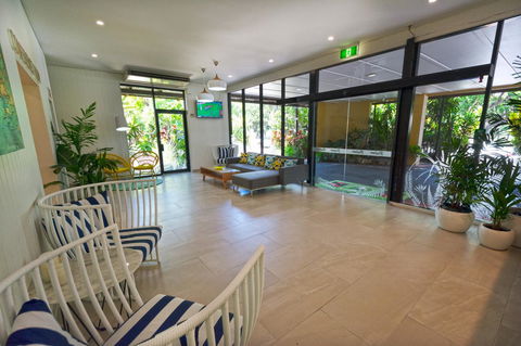 Palms City Resort - Accommodation Main Beach 21