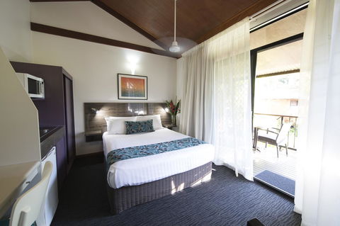 Palms City Resort - Accommodation Main Beach 38