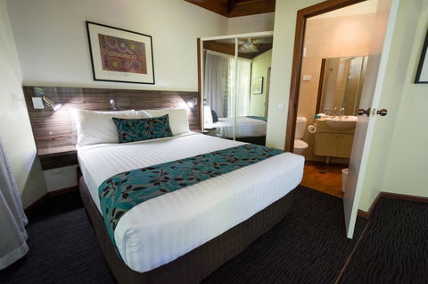 Palms City Resort - Accommodation Main Beach 44