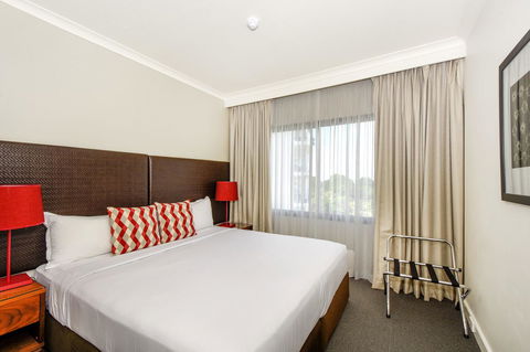 Mantra On The Esplanade - Accommodation Main Beach 17