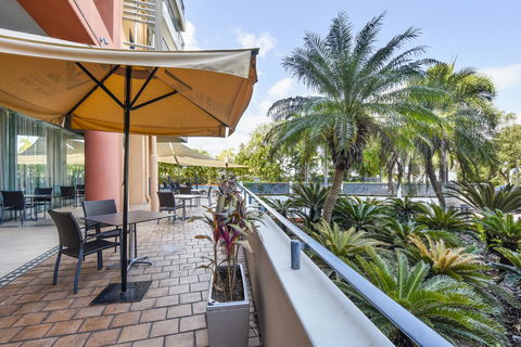 Mantra On The Esplanade - Accommodation Main Beach 37