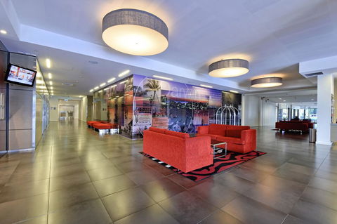 Mantra Pandanas - Accommodation Main Beach 37