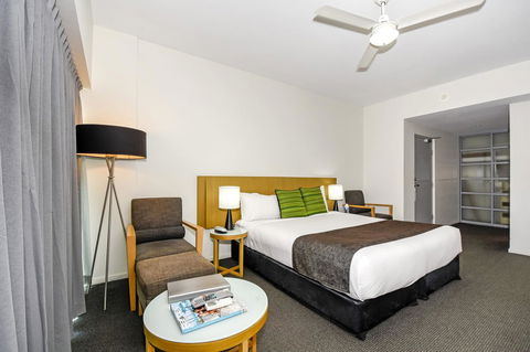 Mantra Pandanas - Accommodation Main Beach 14