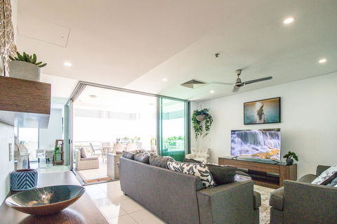 ZEN BY THE WATER - Esplanade Darwin Retreat - Accommodation Main Beach 42