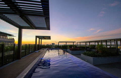 Magnum Serviced Apartments - Accommodation Main Beach 20