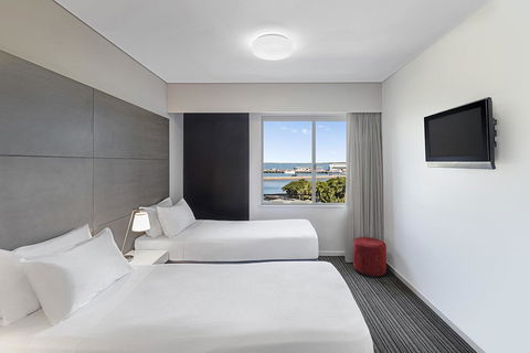 Adina Apartment Hotel Darwin Waterfront - Accommodation Main Beach 3