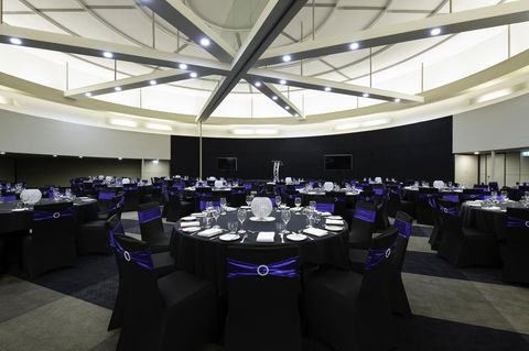 DoubleTree By Hilton Esplanade Darwin - Accommodation Main Beach 21