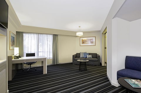 DoubleTree By Hilton Esplanade Darwin - Accommodation Main Beach 26