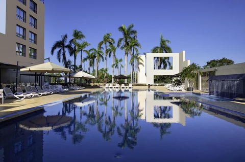 DoubleTree By Hilton Esplanade Darwin - Accommodation Main Beach 6