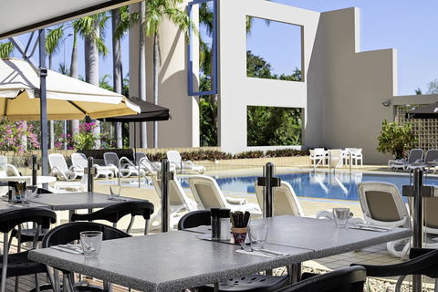 DoubleTree By Hilton Esplanade Darwin - Accommodation Main Beach 8