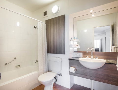 Novotel Darwin CBD - Accommodation Main Beach 27