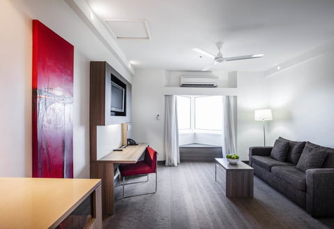Novotel Darwin CBD - Accommodation Main Beach 28