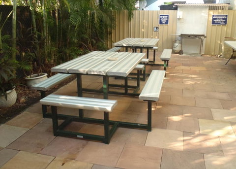 City Gardens Apartments - Accommodation Main Beach 17
