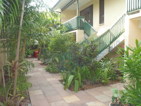 City Gardens Apartments - Accommodation Main Beach 4