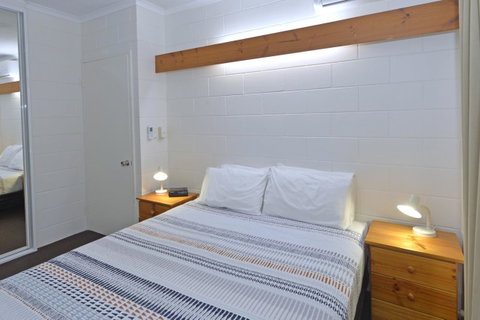City Gardens Apartments - Accommodation Main Beach 6
