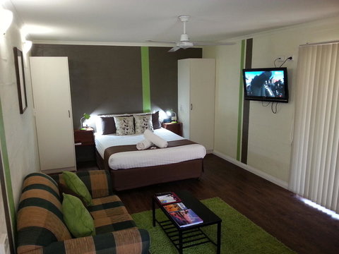 Alice On Todd Apartments - Accommodation Main Beach 18