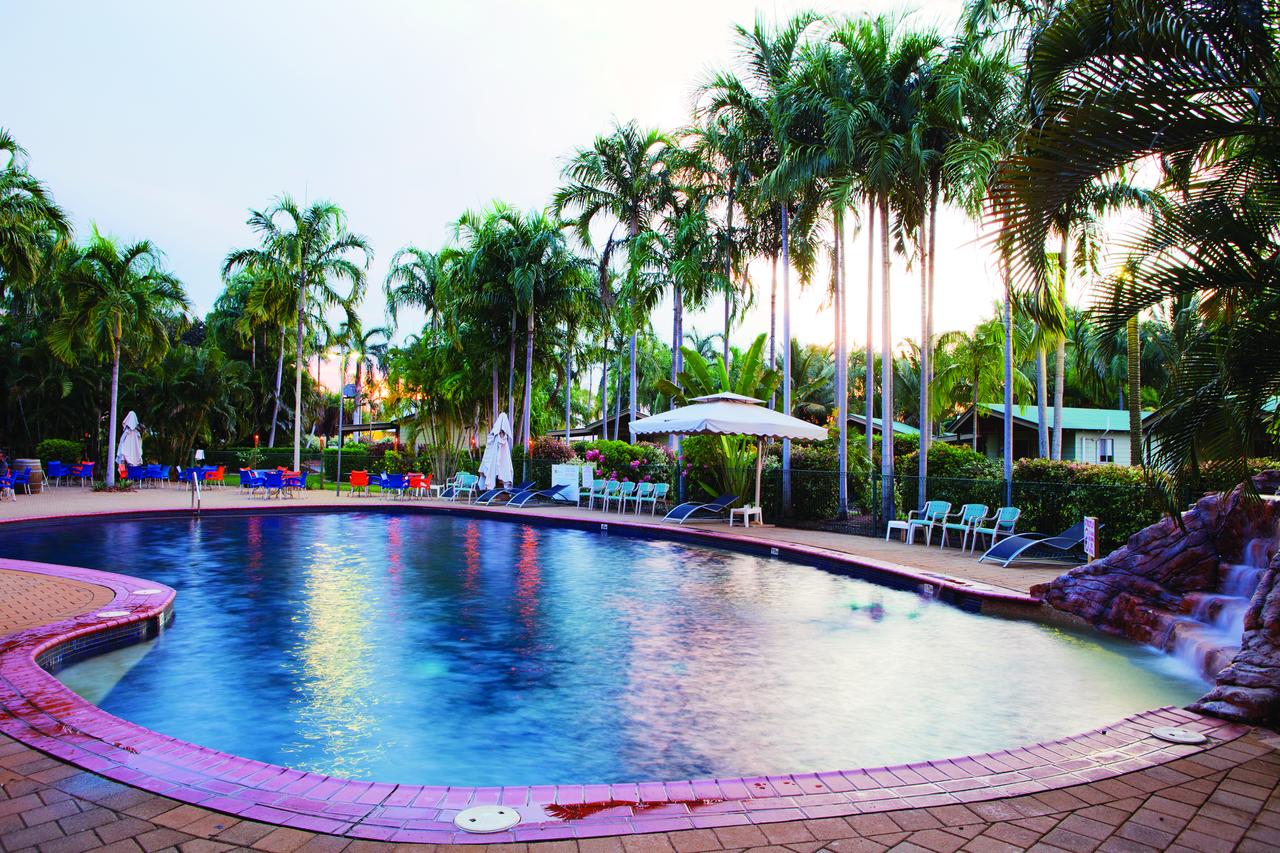 Pinelands NT Accommodation Main Beach