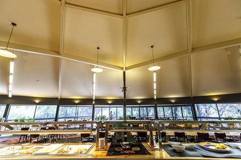 Discovery Resorts - Kings Canyon - Accommodation Main Beach 9