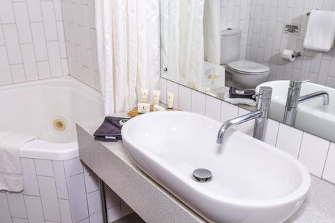 Discovery Resorts - Kings Canyon - Accommodation Main Beach 14