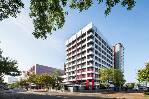 The Smith Hotel Darwin - Accommodation Main Beach 4