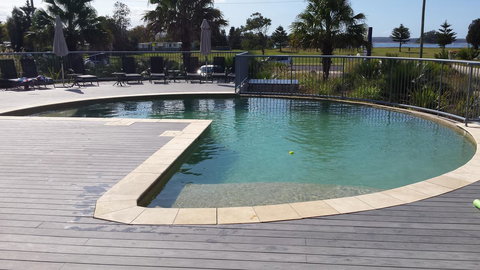 Corrigans Cove - Accommodation Main Beach 25