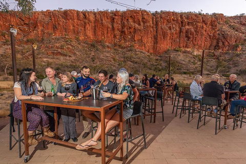 Glen Helen Lodge - Accommodation Main Beach 1