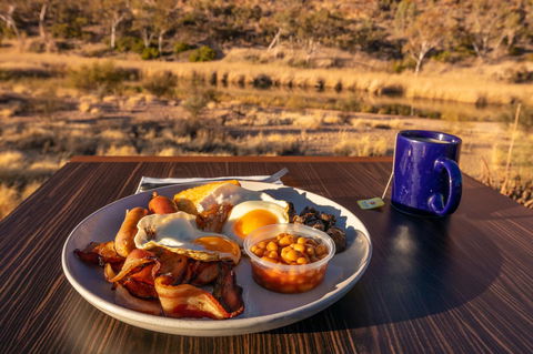 Glen Helen Lodge - Accommodation Main Beach 8