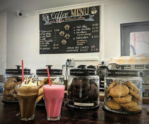 Glen Helen Lodge - Accommodation Main Beach 3