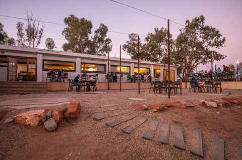 Glen Helen Lodge - Accommodation Main Beach 20