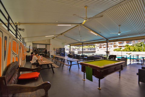 Youth Shack Backpackers Darwin - Accommodation Main Beach 11