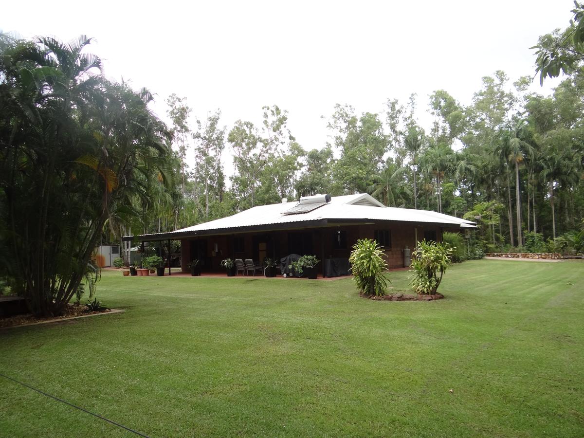 Holtze NT Accommodation Main Beach