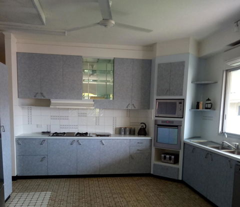 Arafura Blue - Accommodation Main Beach 10